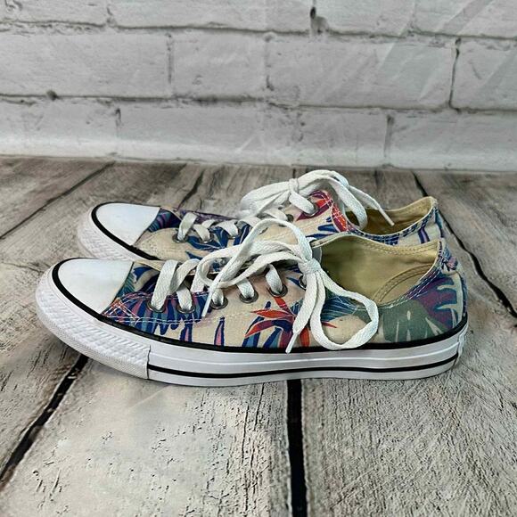 D10 Chuck Taylor All Star Converse Floral Canvas Sneakers, Size 8, Pre-owned - Picture 4 of 8